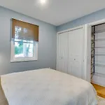 2Br Dog-Friendly Apt In 2-Fam Home - Comfy Retreat